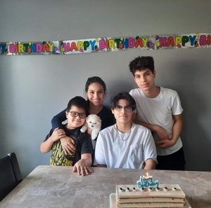 Meet your Posher, Maria